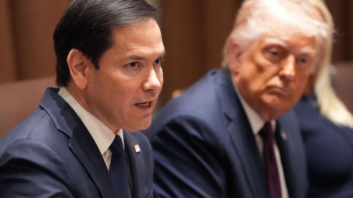 rubio recunoaste ca ce s a intamplat pe grupul de signal a fost o mare greseala nu am nimic cu jurnalistii dar nu trebuie implicati