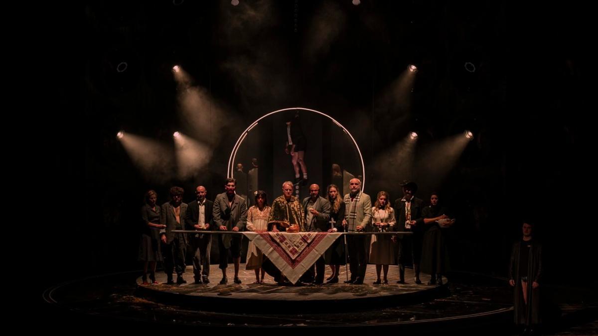 botond nagy regizorul piesei proorocul ilie de la tnb anunta plangeri penale si o petitie la cncd dupa ce a fost amenintat