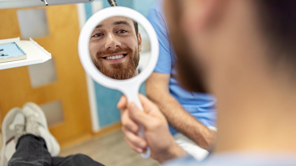 cresc cererile pentru transplanturile de barba o solutie riscanta pentru o masculinitate idealizata