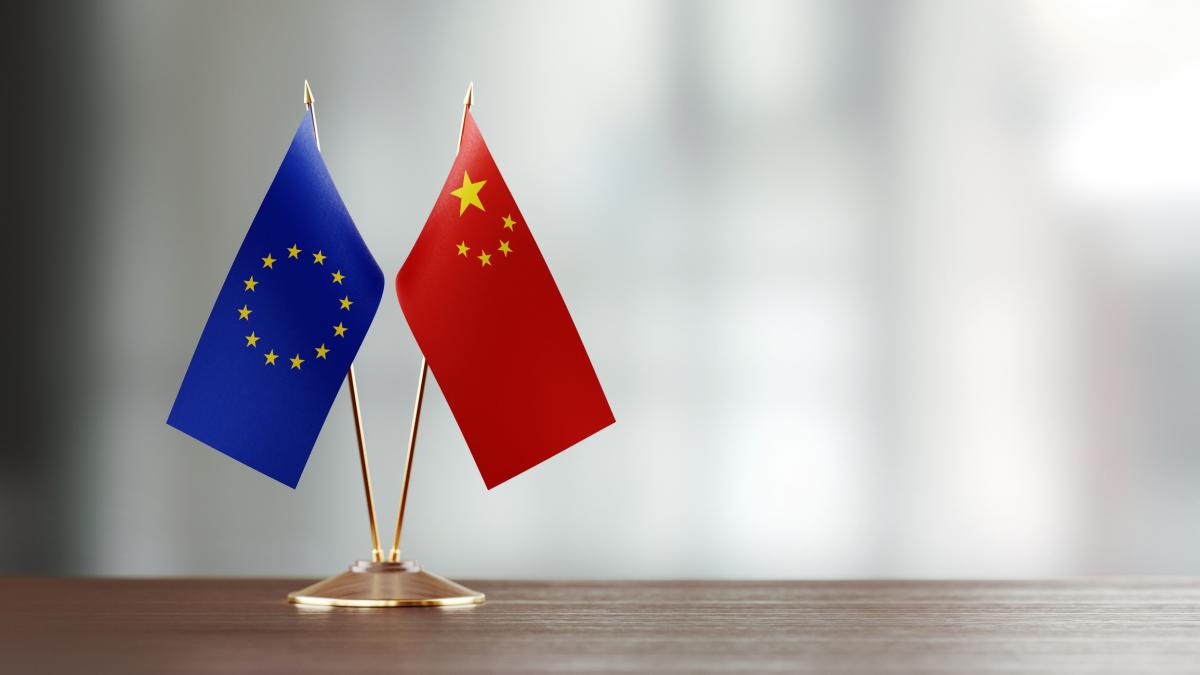 dupa tarifele ostile ale administratiei trump uniunea europeana discuta cu china deschiderea simetrica a pietelor