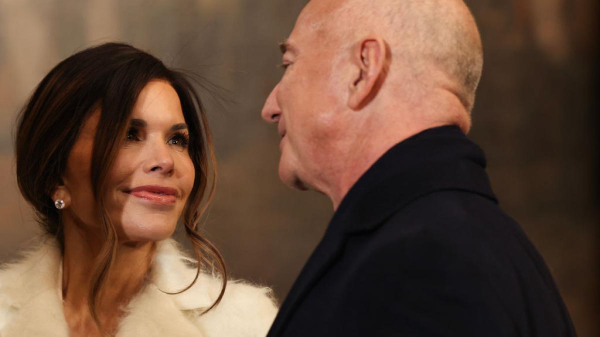 nunta lui jeff bezos cu logodnica lui in venetia va dura trei zile venetienii nu sunt incantati va o bataie de cap