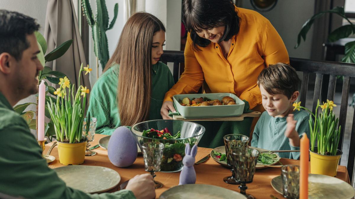 tururi la manastiri petreceri si tratamente cu apa termala ce optiuni au romanii pentru vacanta de paste si 1 mai