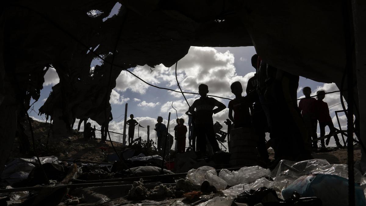 hamas indeamna la revolta impotriva planului lui trump de a i expulza pe palestinieni trebuie sa trecem la actiune luati toti arme