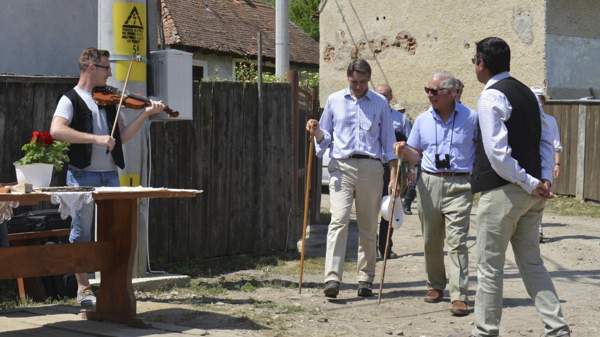 regele charles isi anuleaza vizita din acest an in romania din cauza tratamentelor pe care le face