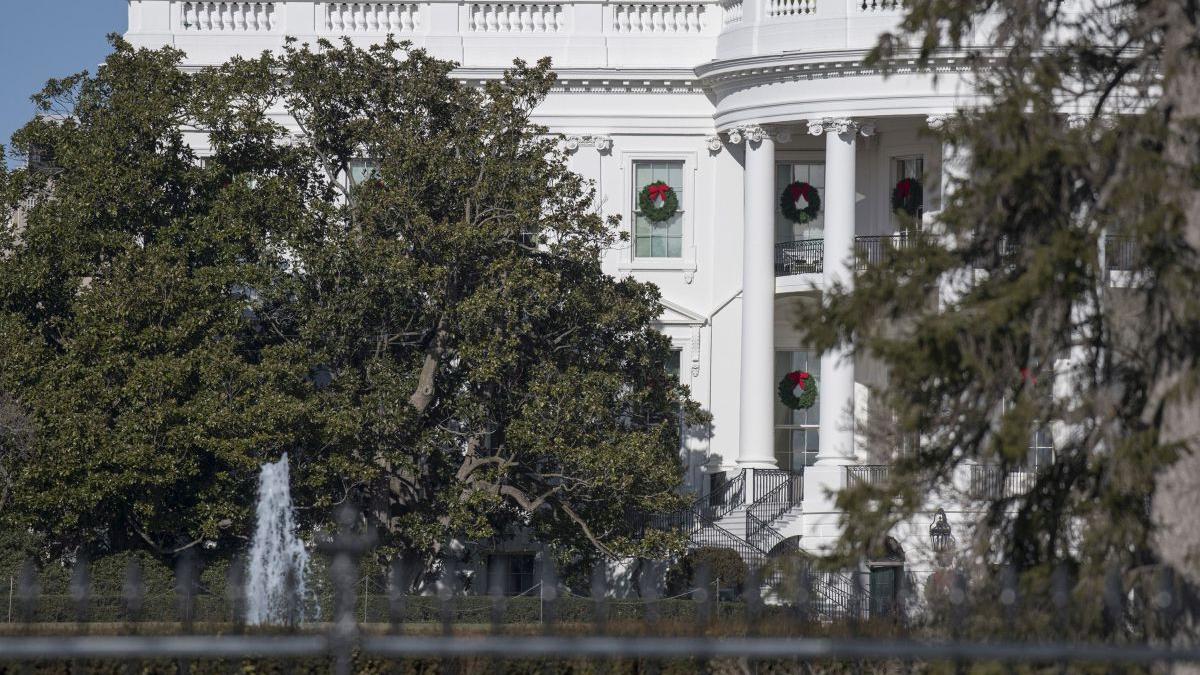 trump anunta ca va fi taiat cel mai batran copac de la casa alba plantat de predecesorul sau andrew jackson toate au un sfarsit