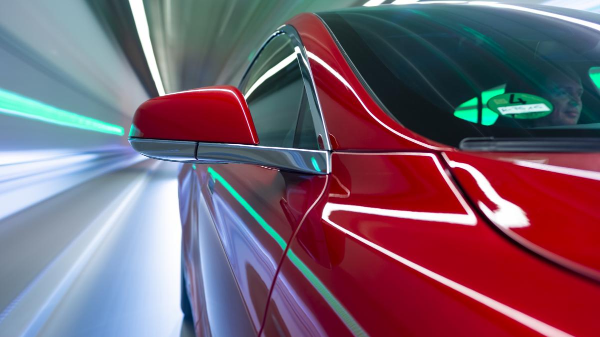 un barbat a inchiriat un ferrari de 400 000 de euro apoi a cerut bani ca sa il inapoieze