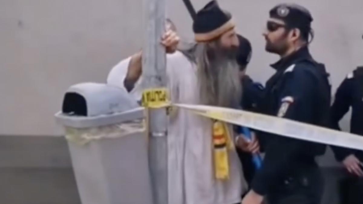 cine este stegarul dac personajul controversat pe care toti suveranistii il adora