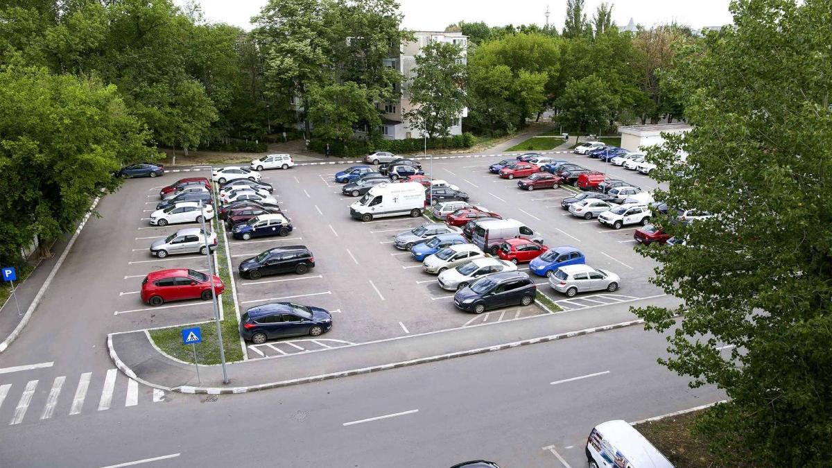 parcari amenajate