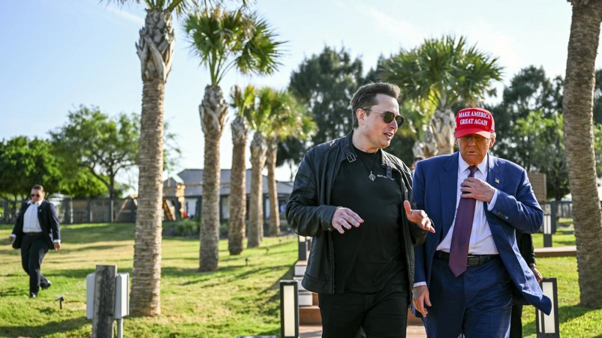 politico donald trump le a spus apropiatilor sai ca elon musk se va retrage curand din administratie
