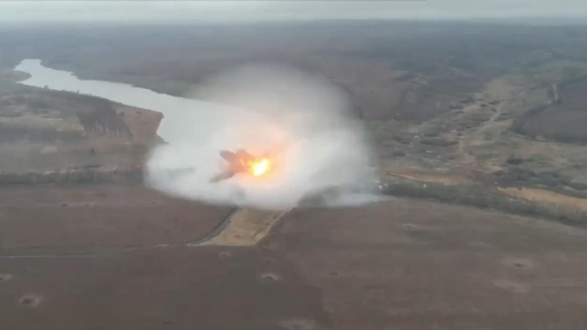 rusii si au bombardat un baraj pentru a opri inaintarea armatei ucrainene in belgorod