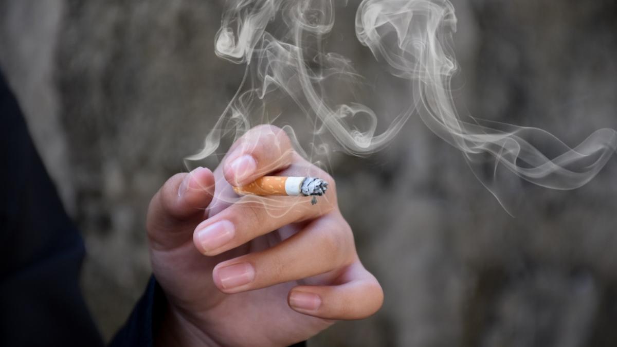 anpc impune noi masuri pentru vanzarea produselor din tutun placheta obligatorie pentru informarea clientilor anpc impune noi masuri pentru vanzarea produselor din tutun placheta obligatorie pentru informarea clientilor