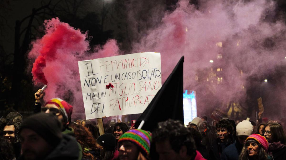 val de furie in italia dupa uciderea a doua studente 11 femei au fost omorate in 2025 meloni introduce femicidul in legislatie