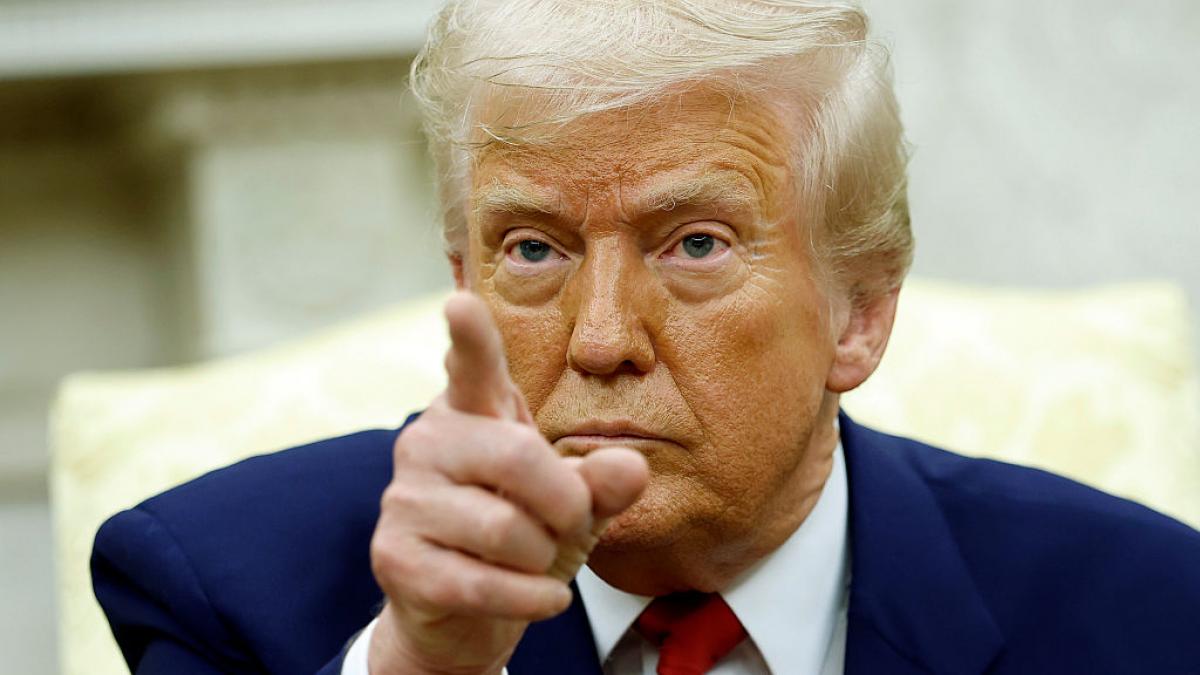 donald trump mareste tarifele pentru china la 125 si anunta o pauza de la taxe de 90 de zile pentru 75 de tari care nu au ripostat