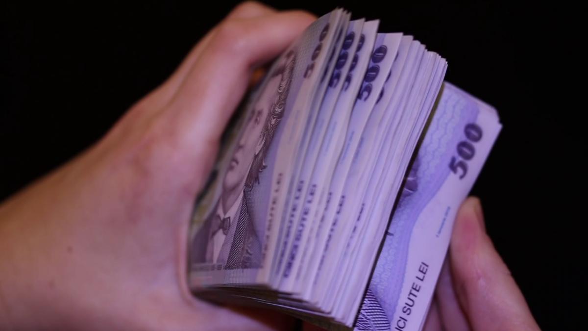 o profesoara din constanta a fost retinuta dupa ce le a promis elevilor o tabara le a luat banii si dupa i a anuntat ca nu se mai tine