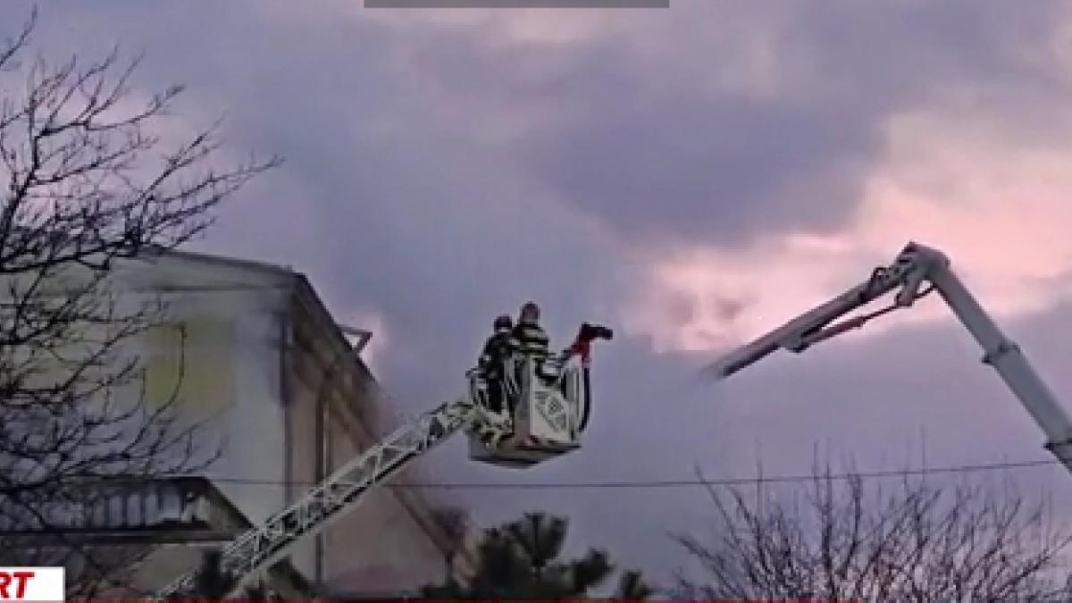 incediu la teatrul masca din bucuresti o sala de spectacol a fost mistuita de flacari