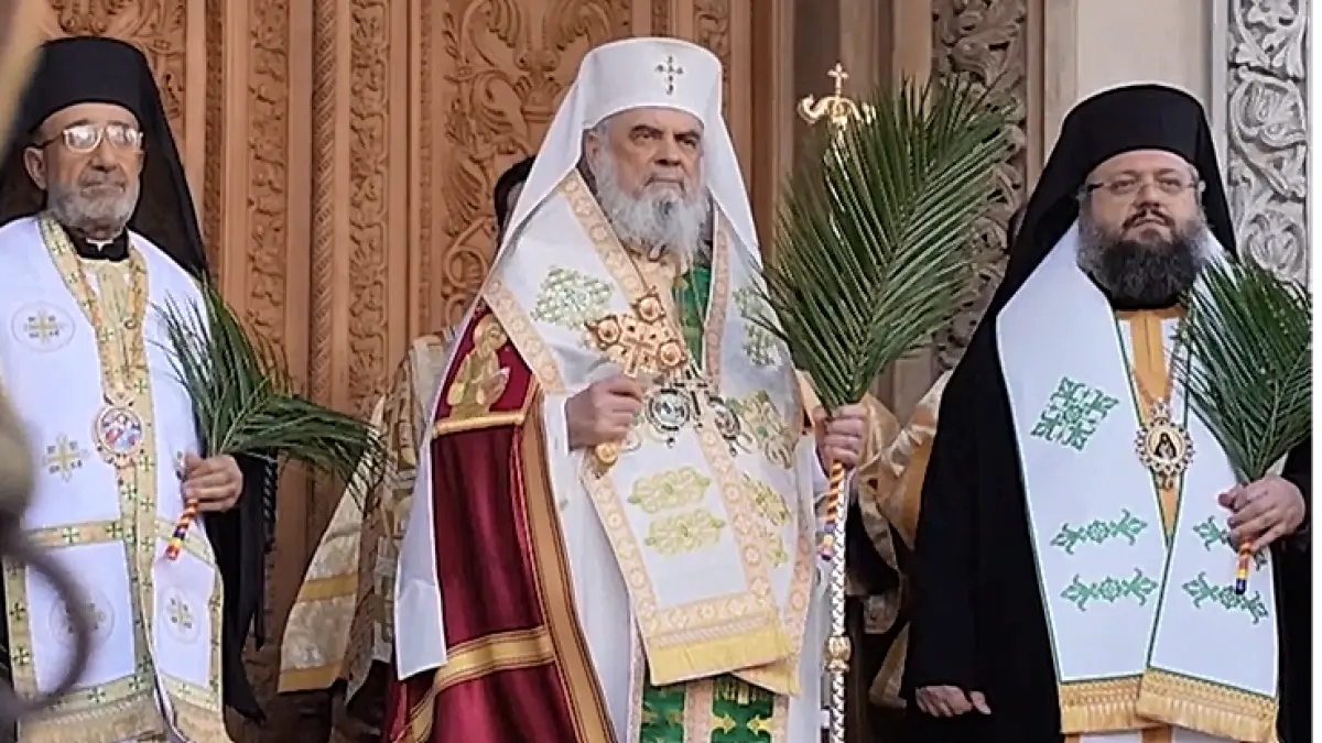 patriarhul daniel pelerinajul de florii este o marturisire a credintei in hristos cel rastignit si inviat