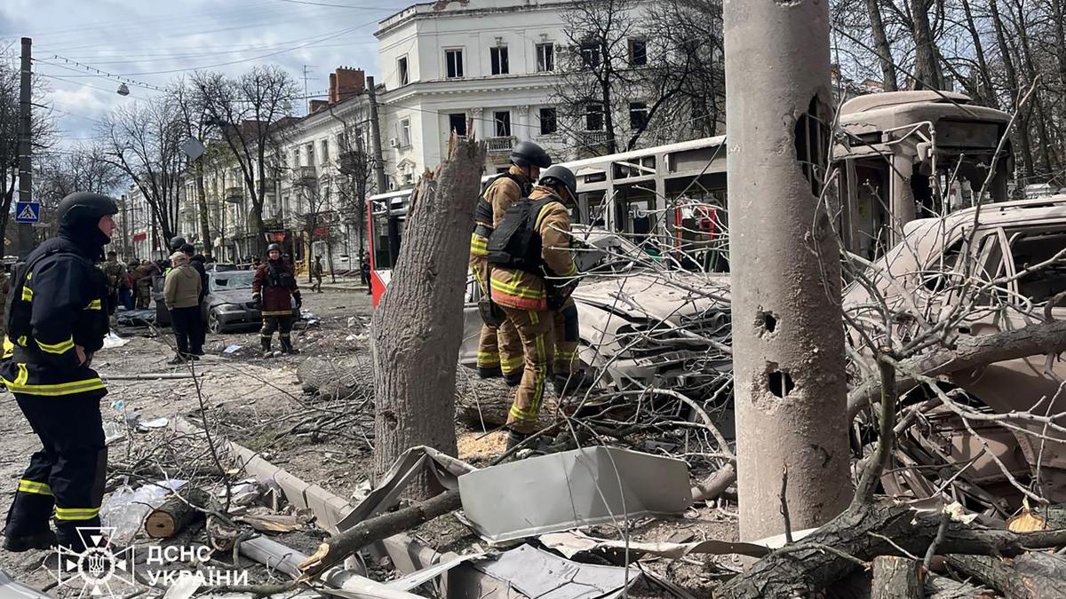 liderii europeni au condamnat atacul sangeros al rusiei impotriva civililor din sumi ilie bolojan suntem alaturi de poporul ucrainean