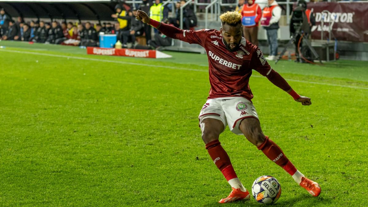 aaron boupendza fost atacant al rapidului a fost gasit mort ar fi cazut de la etajul 11