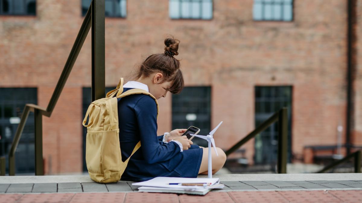 google sterge din aplicatia maps toate recenziile scolilor liceelor si facultatilor care este motivul si cand se face modificarea google sterge din aplicatia maps toate recenziile scolilor liceelor si facultatilor care este motivul si cand se face modificarea