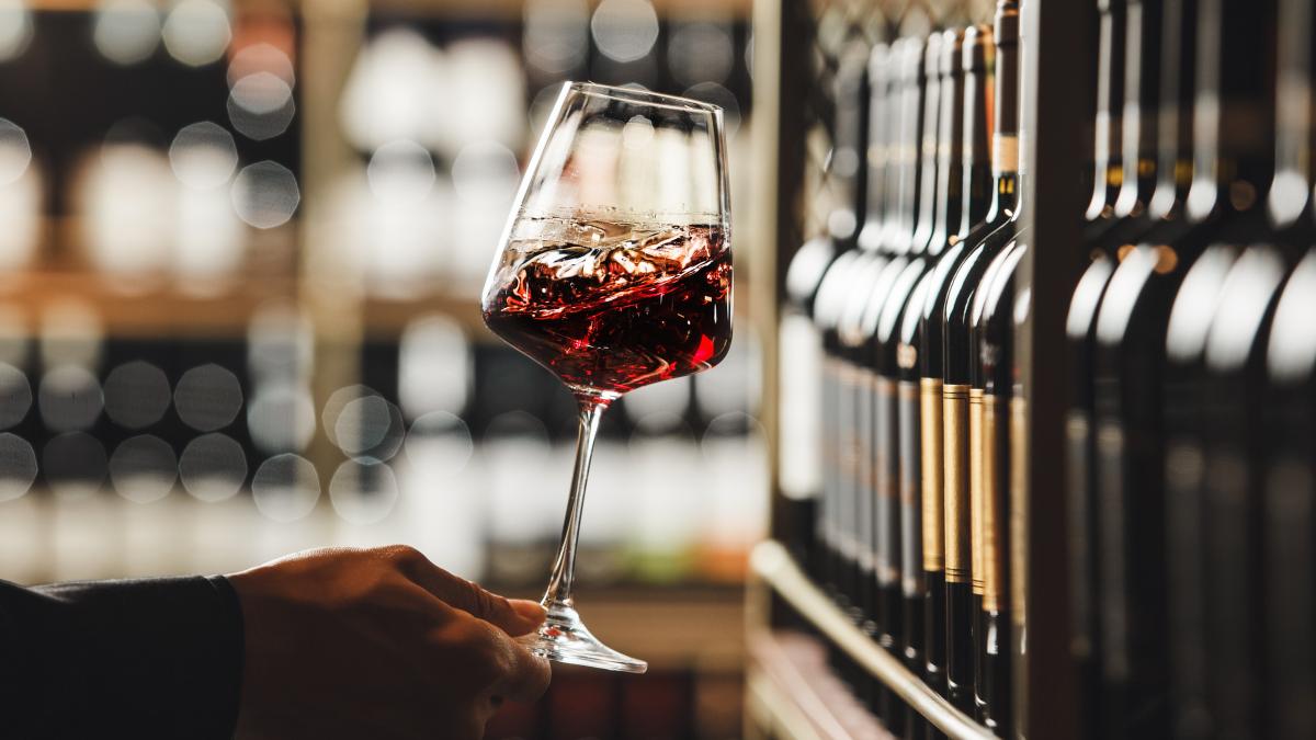 descoperire alarmanta vinurile europene contaminate cu un poluant periculos asociat cu infertilitatea