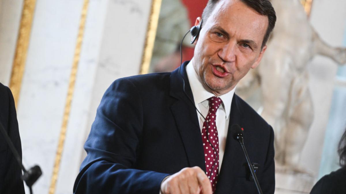 seful diplomatiei poloneze criza de nervi din cauza rusiei nu aveti destul pamant