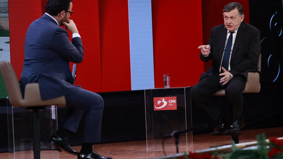 crin antonescu despre simion nici macar suveranisti seriosi nu putem avea avem niste impostori niste mahalagii
