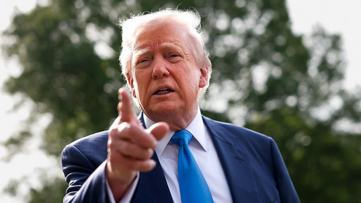 aproape jumatate dintre americani sunt dezamagiti de trump pana acum a fost un presedinte slab groaznic sondaj