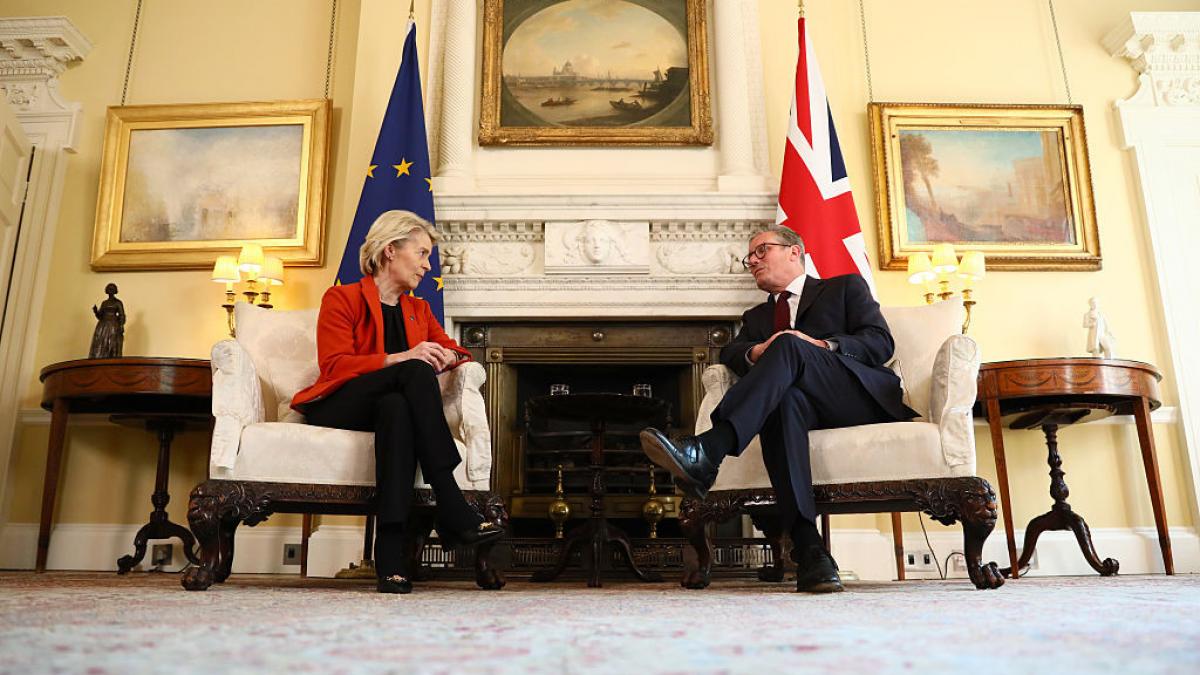 ue si marea britanie il sfideaza pe trump cu un acord comercial de liber schimb documentul va fi semnat in curand