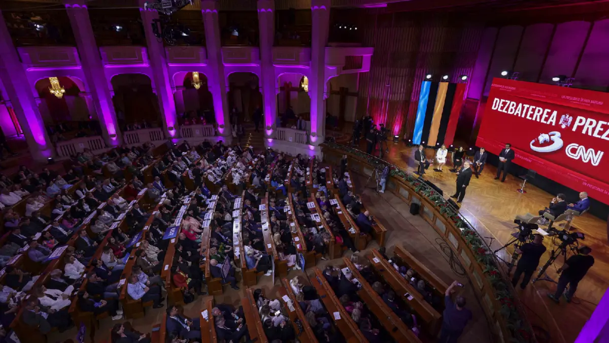 dezbaterea decisiva pentru alegerile prezidentiale in direct de la parlament ultima confruntare a candidatilor la antena 3 cnn