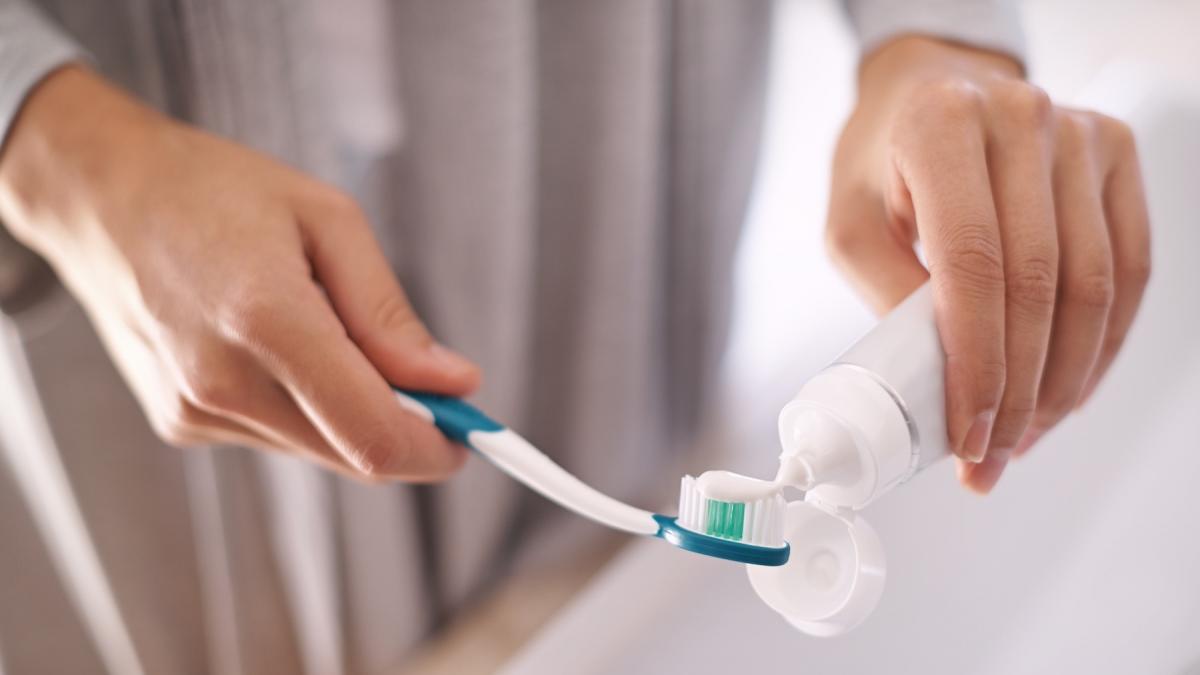 Substanțe toxice, detectate în majoritatea pastelor de dinți: „Este de neconceput în 2025!”