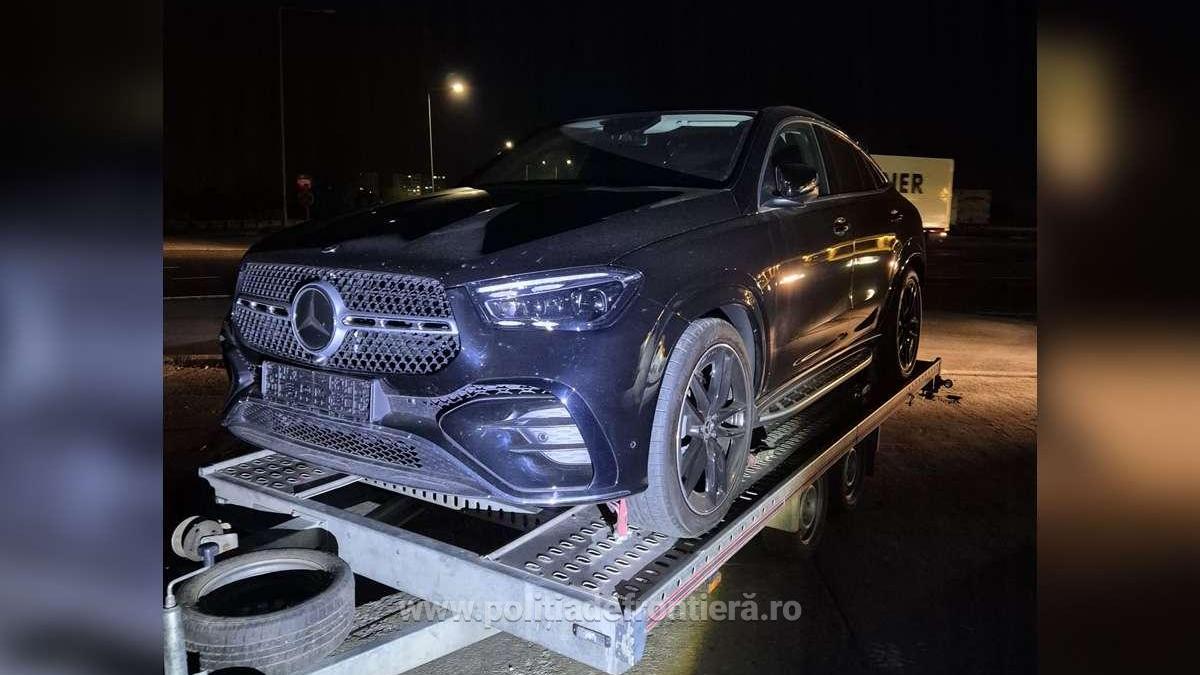 un mercedes benz de 100 000 de euro furat din italia a fost gasit exact inainte de granita cu bulgaria