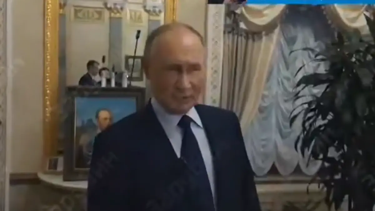 prima filmare din apartamentul personal al lui vladimir putin de la kremlin aici mi am petrecut noptile in ultimii 3 ani