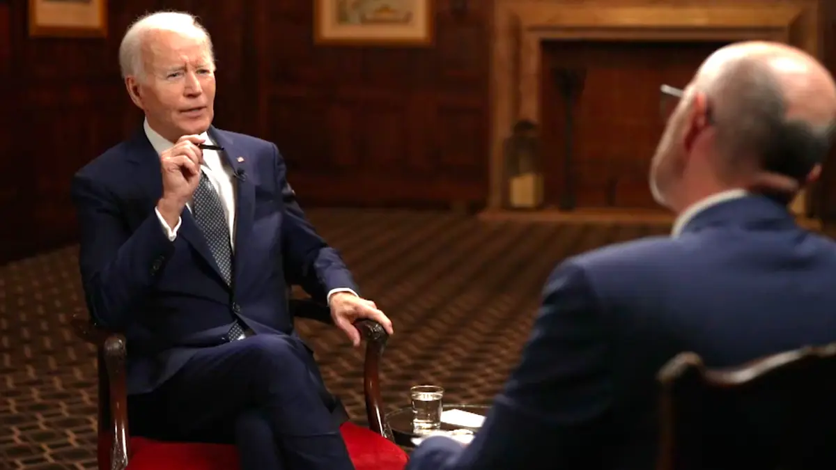 ce naiba se intampla aici joe biden da primul interviu de dupa plecarea de la casa alba si vorbeste de cele 100 de zile de trump 2 0