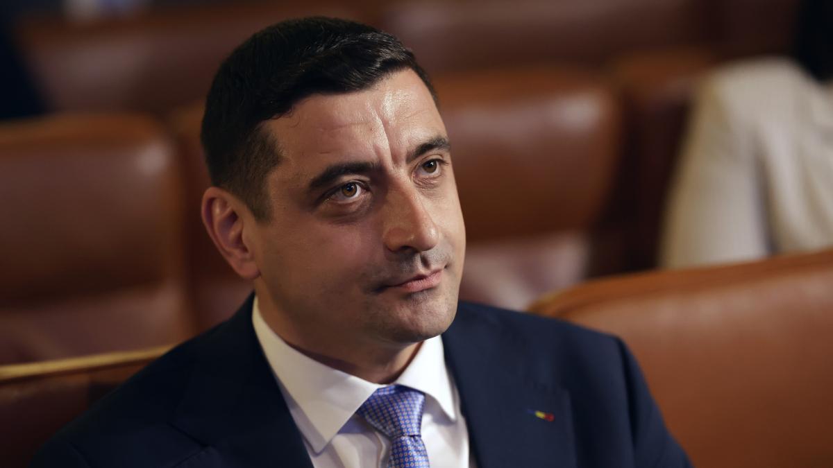George Simion anunță că își va da demisia după ce câștiga alegerile și va face un referendum pentru "turul 2 înapoi"