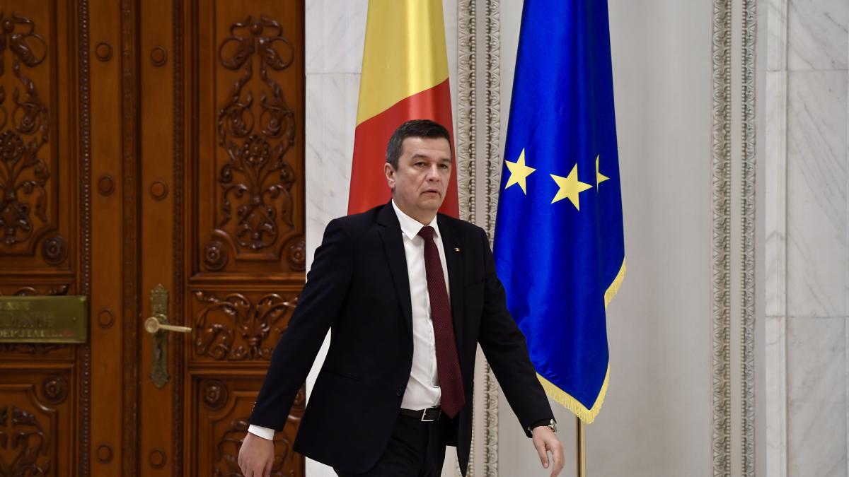Grindeanu crede că Băsescu îi face un deserviciu lui Nicușor Dan prin sprijinul acordat: "Ar face bine să tacă"