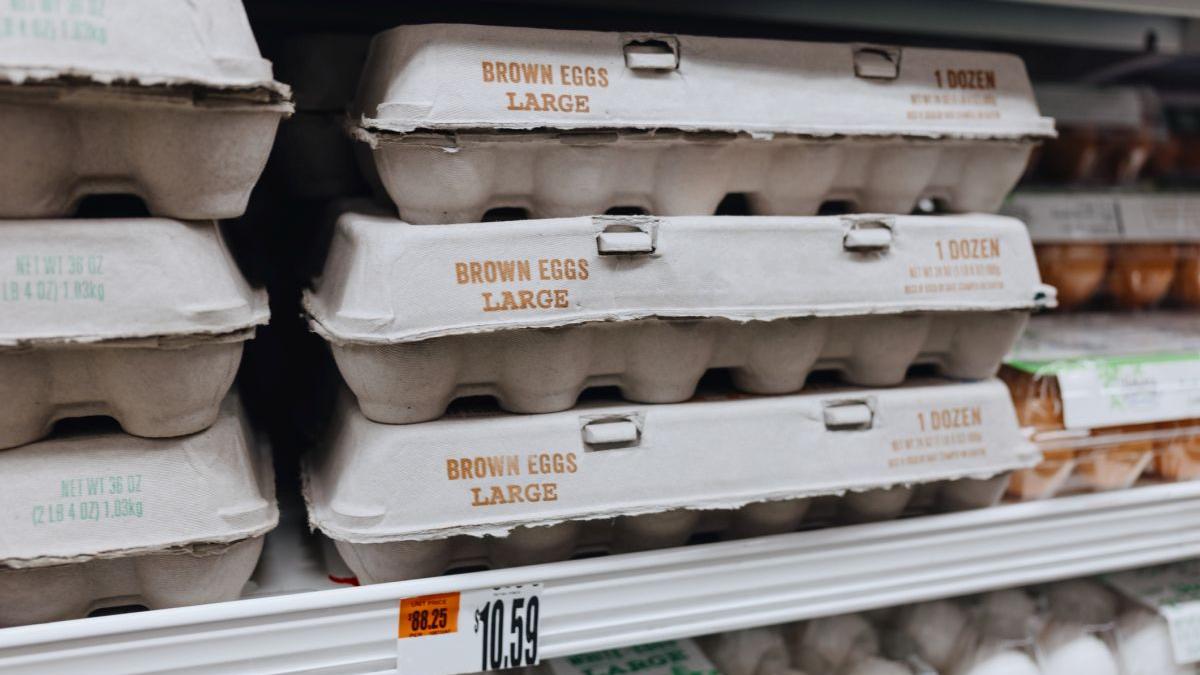 trump da lovitura cu pretul la oua o predictie falsa in trecut s a adeverit in prezent