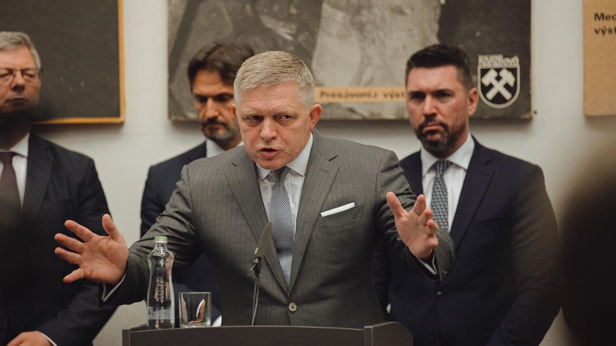 Fico s-a întors în locul unde era să fie asasinat. A criticat presa și opoziția: „Țara se află într-o formă îngrozitoare”
