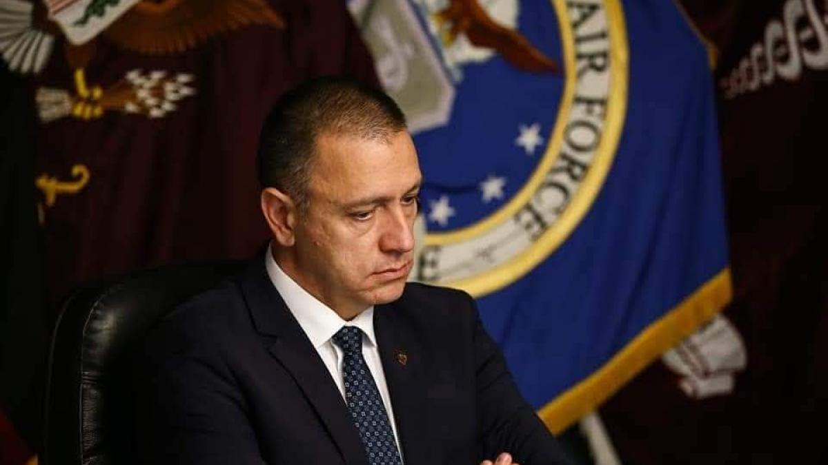 fifor a nu participa la formarea unei majoritati guvernamentale solide chiar si fara premier psd poate parea o eschivare politica