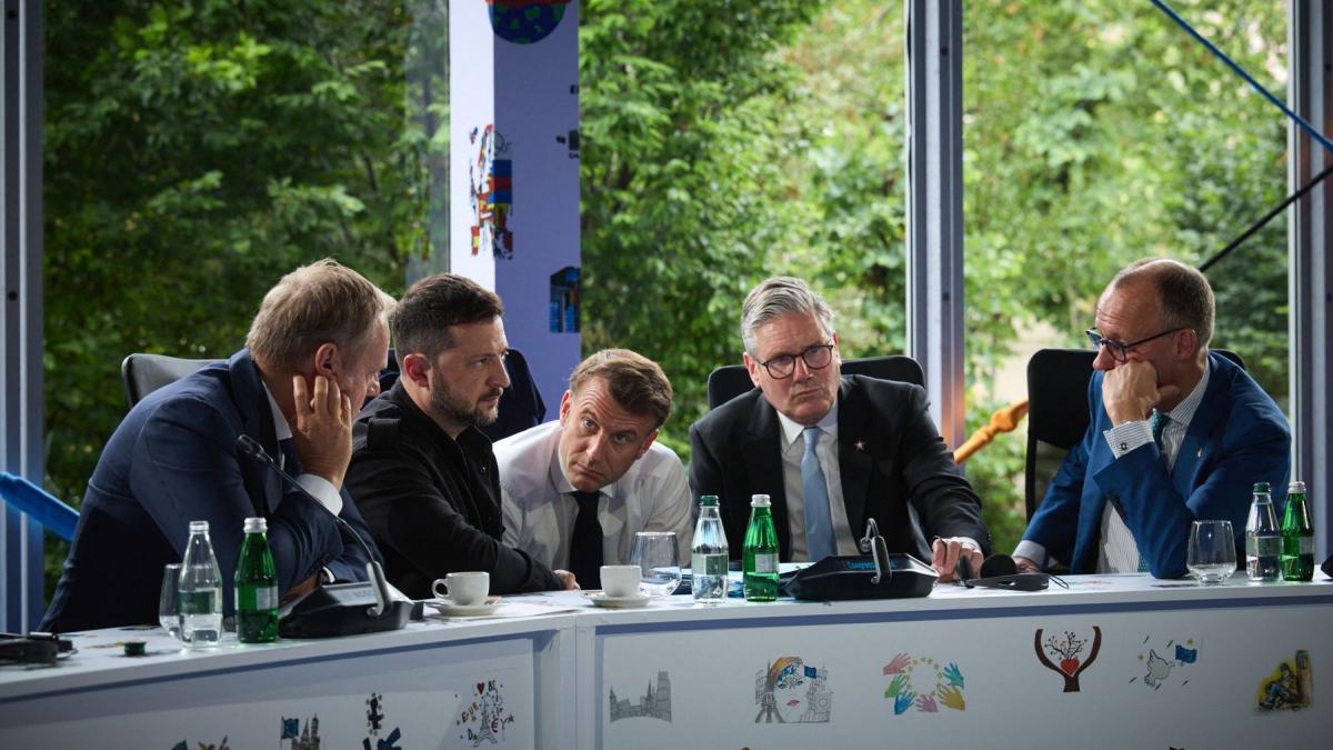 momentul de tacere confuza din timpul discutiilor dintre trump zelenski si liderii ue ce le a spus presedintele sua despre putin