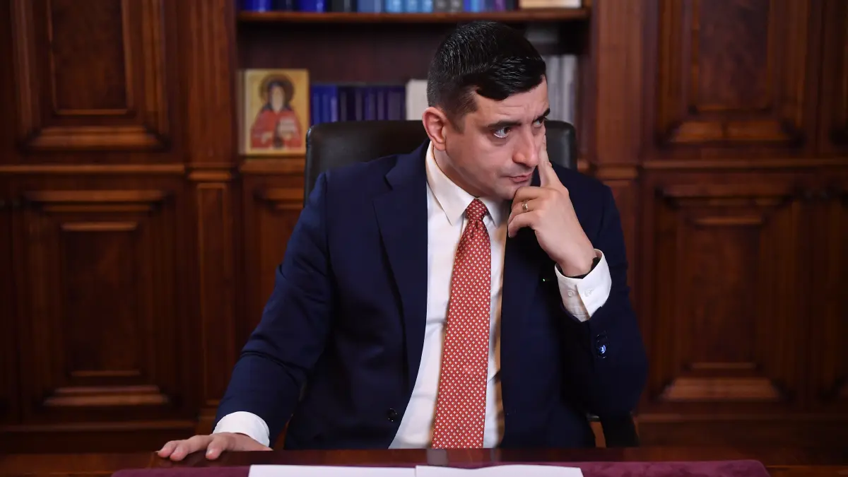 ce sanse are simion la ccr augustin zegrean se baga n seama aseara spunea ca el are fruntea lata nu asa se castiga o contestatie