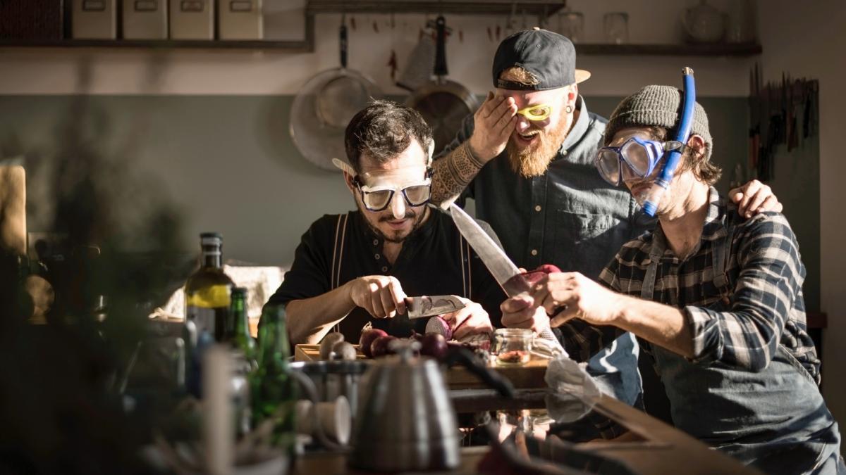 barbati toaca ceapa ochelari inot