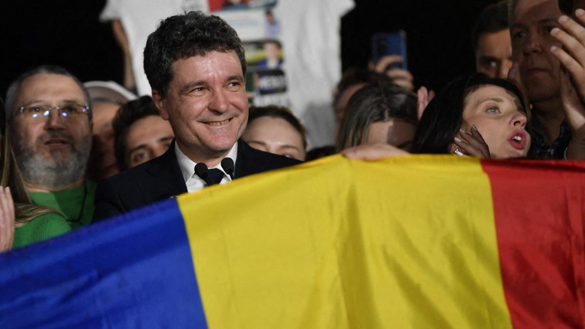 nicusor dan felicitat de senatori americani comunitatea euroatlantica este mai puternica cu romania la masa