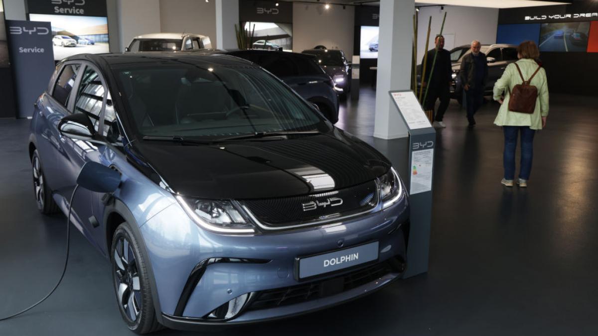 FT: BYD vinde, pentru prima dată, mai multe vehicule electrice în Europa decât Tesla
