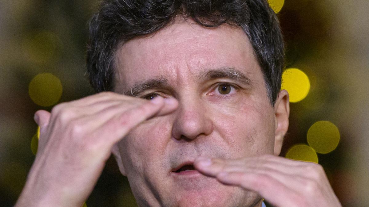 nicusor dan spune ca romania e cumva in recesiune dar ca economie privata e solida si perspectivele sunt foarte bune