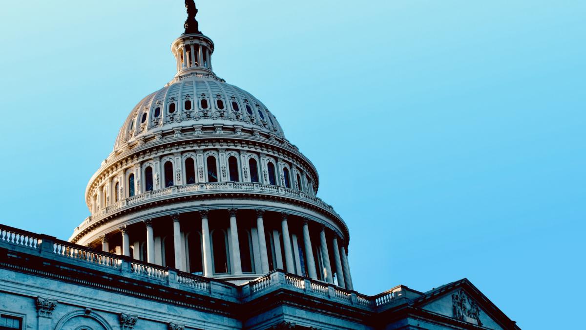 administratia trump a concediat peste 100 de angajati ai consiliului national de securitate inclusiv experti pe dosarul ucraina