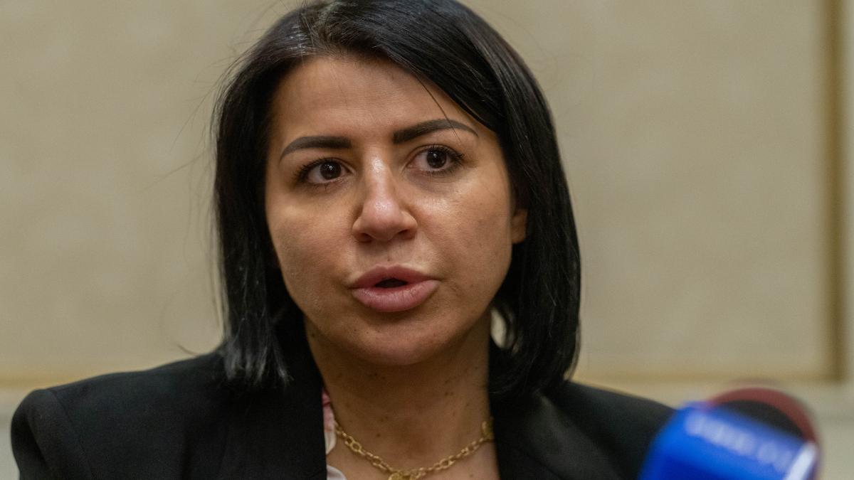 consiliera lui george simion a fost oprita sa intre in republica moldova se ducea sa se vada cu oamenii lui ilan sor