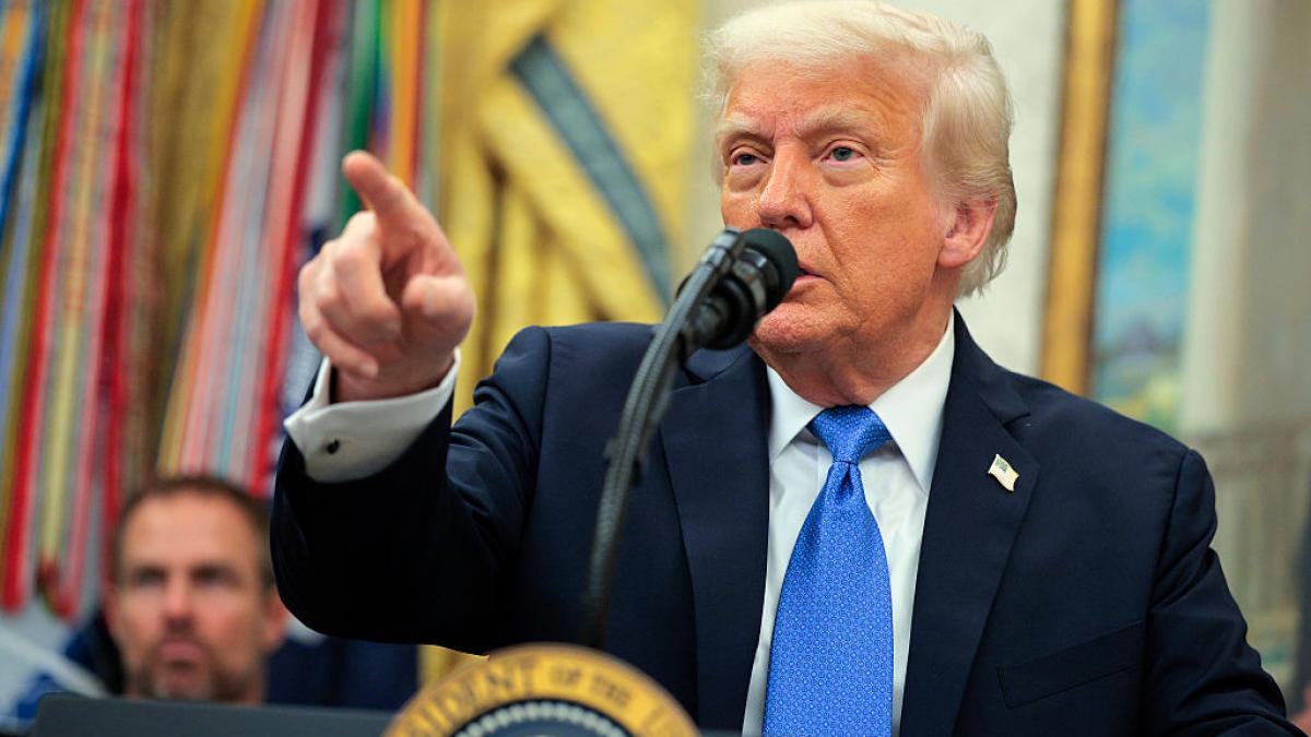 a explodat numarul americanilor care aplica pentru cetatenia britanica record absolut in primele trei luni din mandatul lui trump