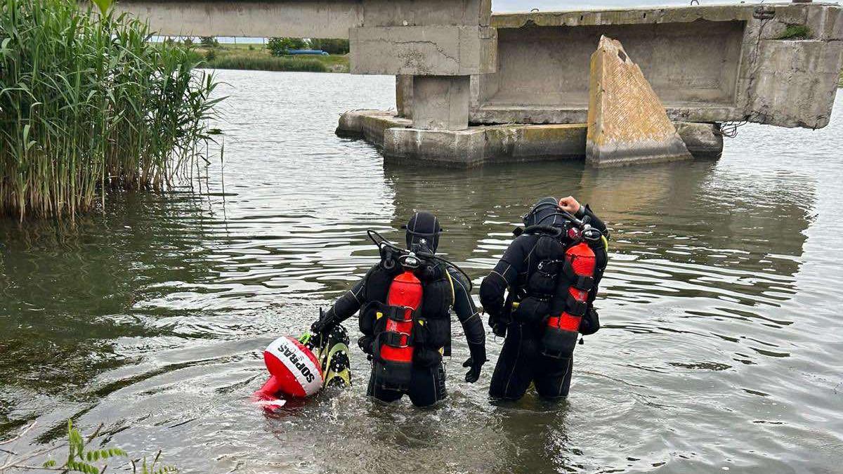 alerta in portul medgidia un copil si tatal sau au cazut in apa
