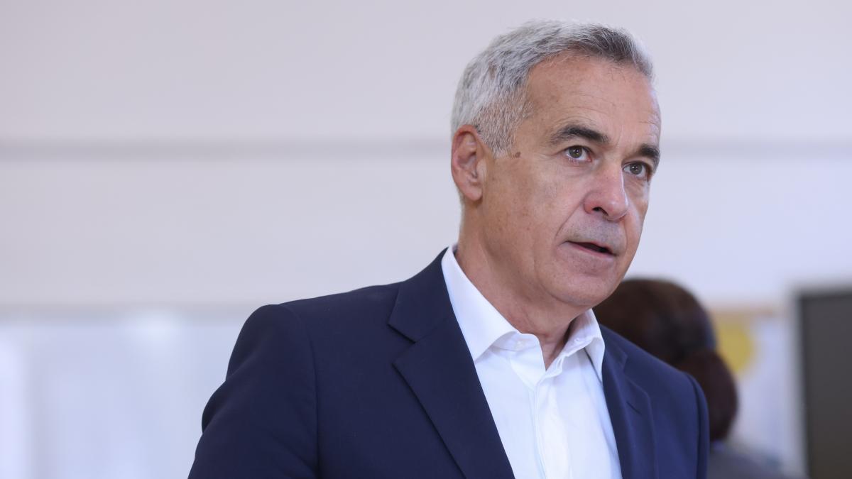 calin georgescu anunta ca renunta temporar la politica cu 12 ore inainte de audierea de la parchetul general