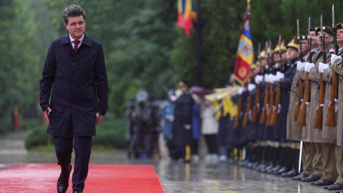 nicusor dan isi preia mandatul de presedinte ceremonii speciale la parlament si cotroceni orele la care au loc